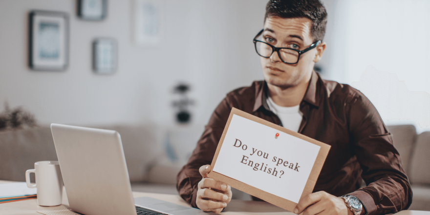 Debo hablar inglés